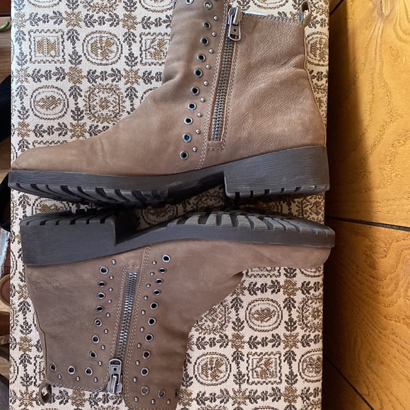 Women's Lucky Brand Hannie Moto Boot Women's Brindle Leather Size 10 - Picture 6 of 6